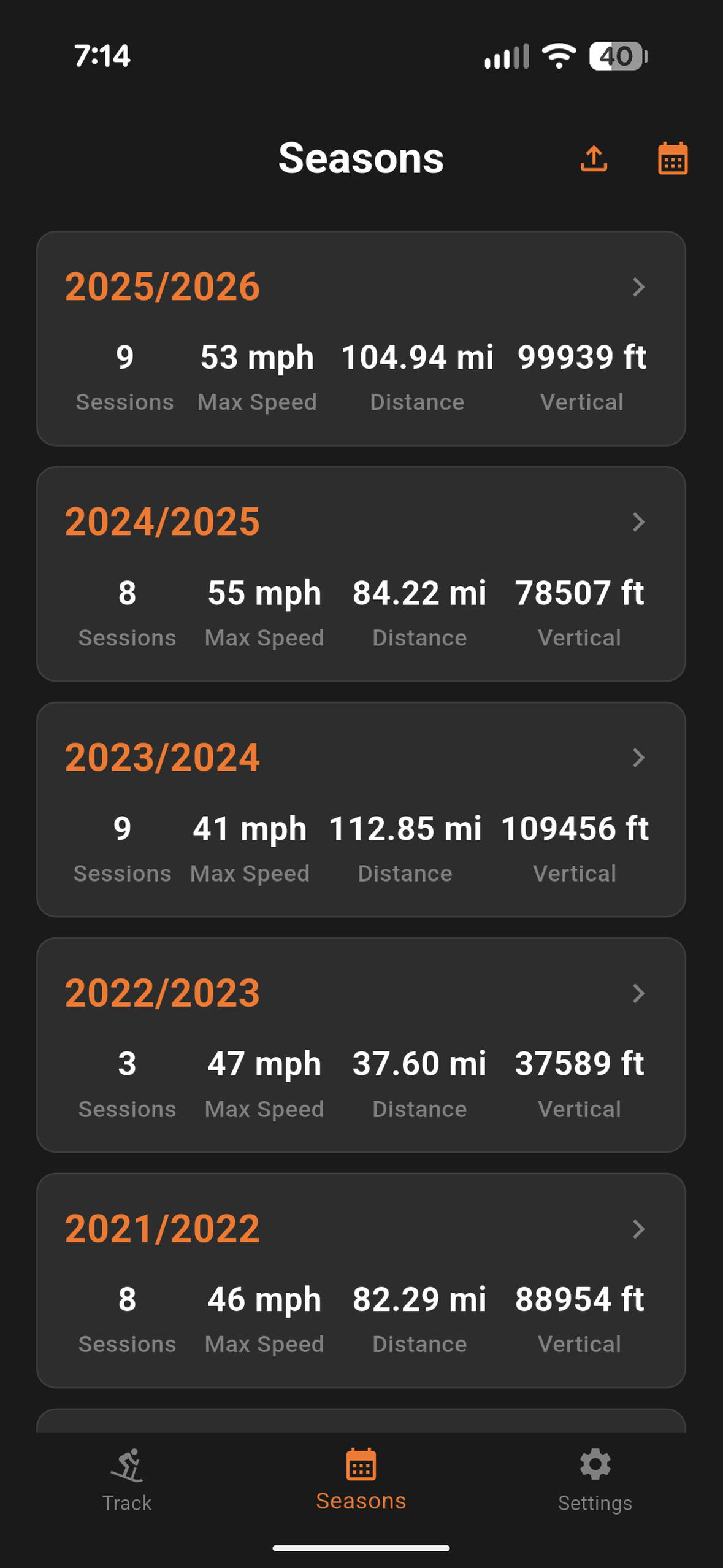 PowderTracks run history and map screen